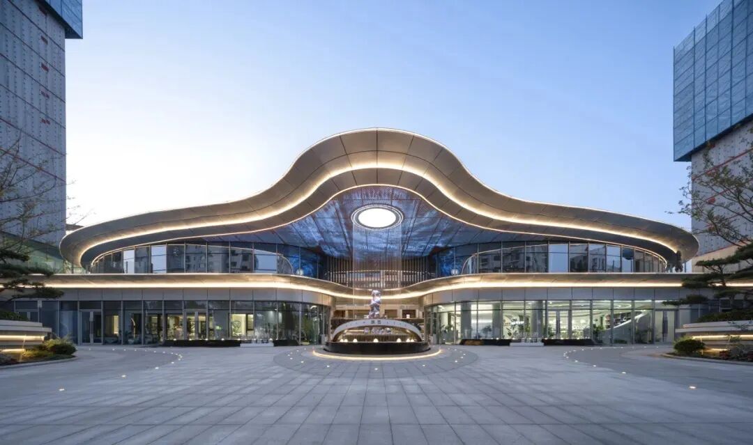 售樓處：都在“卷”創(chuàng)新，大膽創(chuàng)新的設(shè)計(jì)—— 【弧形曲線元素篇】